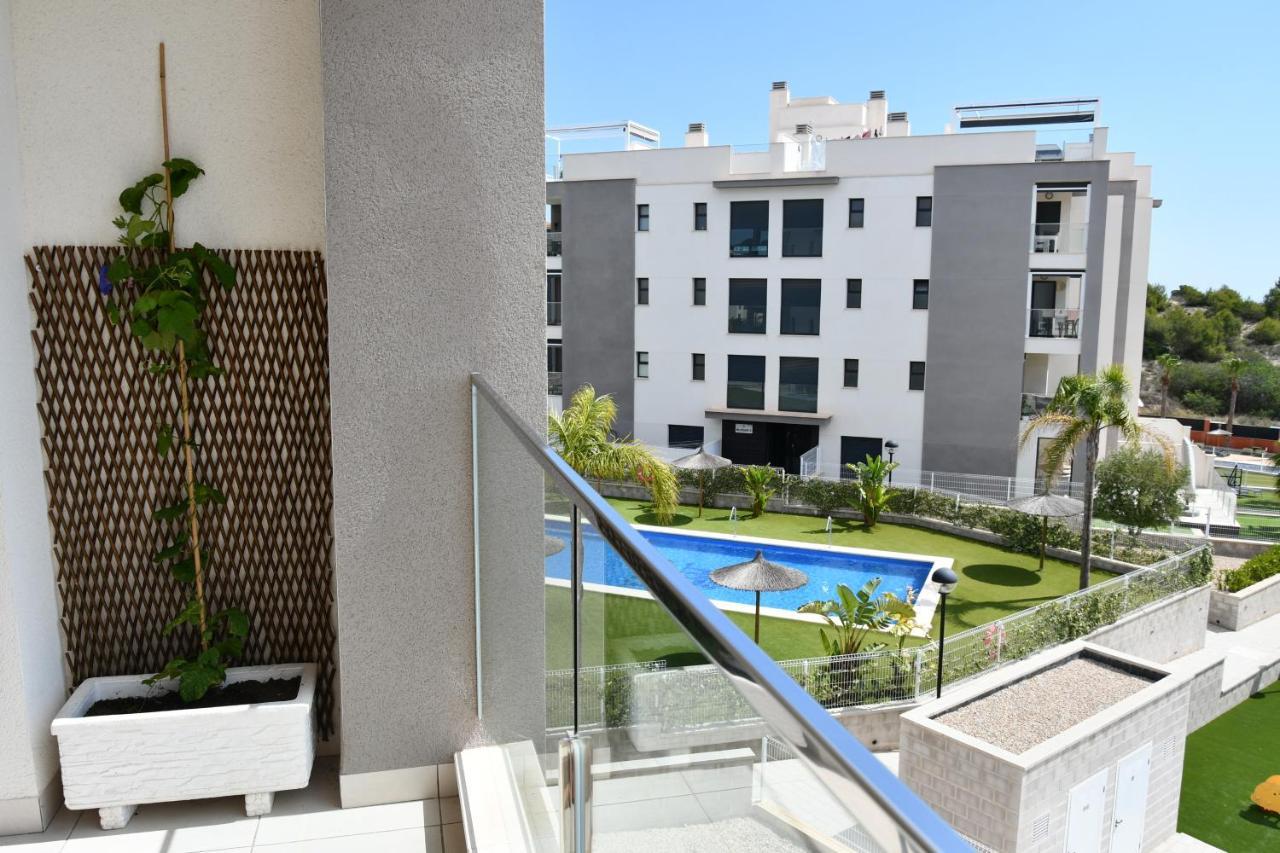 Luxurious Flat & Private Rooftop In Villamartin Orihuela Costa Dehesa de Campoamor  Esterno foto