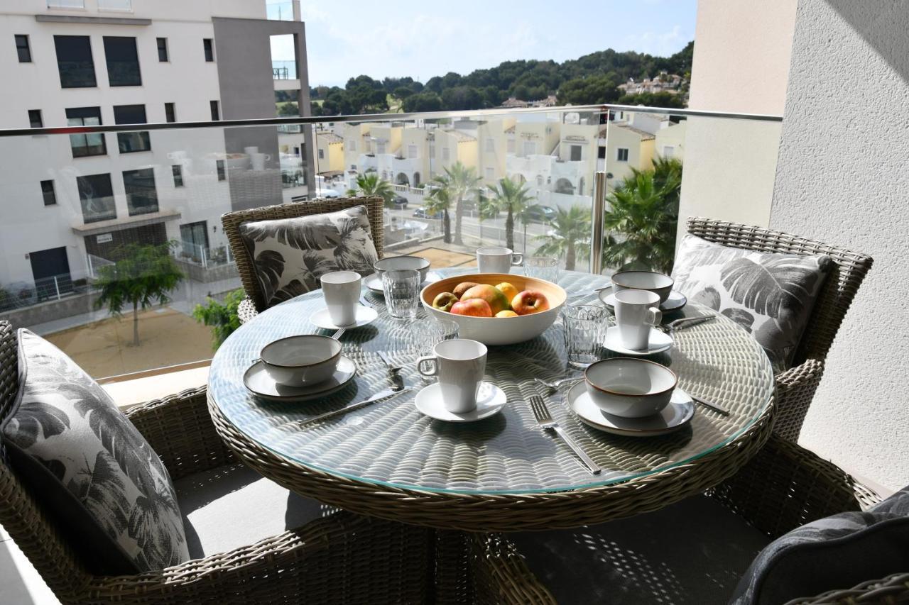 Luxurious Flat & Private Rooftop In Villamartin Orihuela Costa Dehesa de Campoamor  Esterno foto